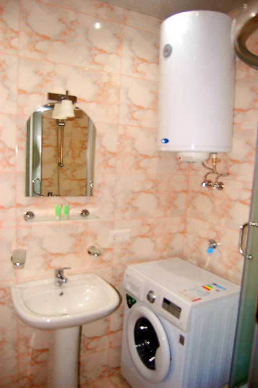 Irina Apartment 1 Batumi Luaran gambar
